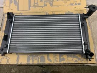 Радиатор охлаждения Toyota Corolla E120/Matrix 02-07