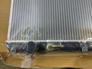 Радиатор охлаждения Grand Vitara 98-06 2.7 AT