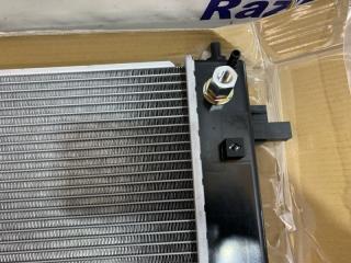 Радиатор охлаждения E5 21> 1.5 AT