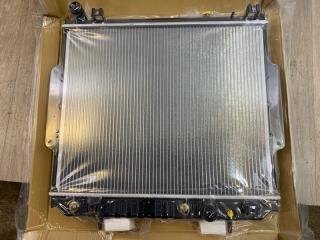 Фото запчасти радиатор охлаждения Jeep Grand Cherokee 99-04 новая запчасть Запчасть радиатор охлаждения Jeep Grand Cherokee 99-04