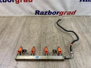 Фото запчасти рампа топливная Volvo V50 2008 контрактная запчасть Запчасть рампа топливная Volvo V50 2008