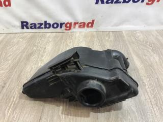 Запчасть резонатор воздушного фильтра Peugeot 3008 2010