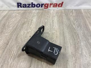 Запчасть кронштейн бампера передний правый Peugeot 3008 2010