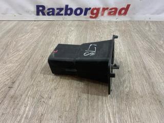 Запчасть кронштейн бампера передний левый Peugeot 3008 2010