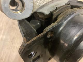 Опора двигателя правая 3008 2010 1.6 EP6