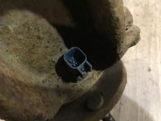 Кулак поворотный правый C-Max 2007 CB3 1.8 QQDB