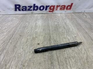 Запчасть форсунка топливная Mercedes-Benz C-Class 2009