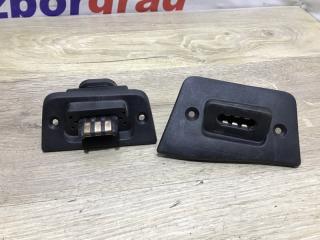 Запчасть выключатель концевой Volkswagen Transporter 2007