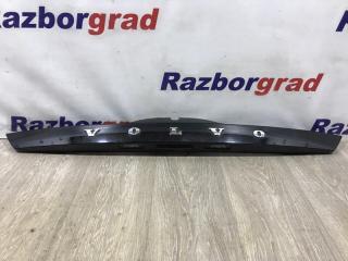 Молдинг крышки багажника Volvo V60 2012 контрактная Молдинг крышки багажника Volvo V60 2012