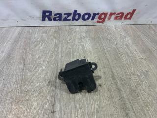 Замок багажника Volkswagen Golf plus 2008