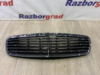 Запчасть решетка радиатора Mercedes-Benz E-Class 2004