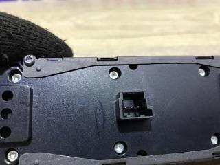 Блок управления стеклоподъемниками Mercedes-Benz B-Class W246 1.6 270.910