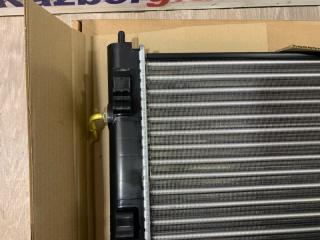 Радиатор охлаждения Lancer 07> 10 1.5 AT