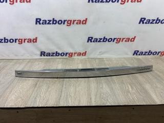 Молдинг крышки багажника Opel Zafira 2010 контрактная Молдинг крышки багажника Opel Zafira 2010