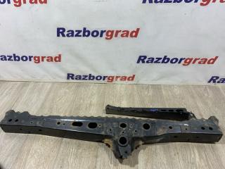 Запчасть подрамник Toyota Auris 2013