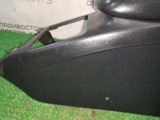 Подлокотник TOYOTA Mark II JZX110 1JZ-FSE 58911-22150 4 ракурс Подлокотник TOYOTA Mark II JZX110 1JZ-FSE 58911-22150 4 ракурс