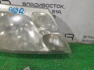 Фара правая TOYOTA Grand HiACE VCH16 5VZ-FE 81110-26330 3 ракурс
