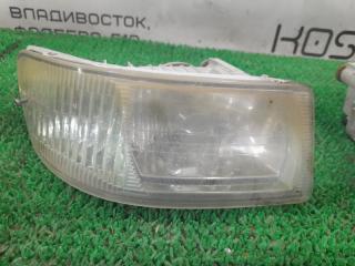 Фара противотуманная TOYOTA CROWN MAJESTA UZS175 1UZ-FE 81210-30270 3 ракурс Фара противотуманная TOYOTA CROWN MAJESTA UZS175 1UZ-FE 81210-30270 3 ракурс