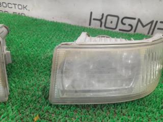 Фара противотуманная TOYOTA CROWN MAJESTA UZS175 1UZ-FE 81210-30270 4 ракурс Фара противотуманная TOYOTA CROWN MAJESTA UZS175 1UZ-FE 81210-30270 4 ракурс