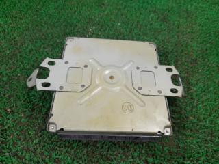 Блок управления двс SUBARU LEGACY B4 BE5 EJ208 22611AG303 4 ракурс