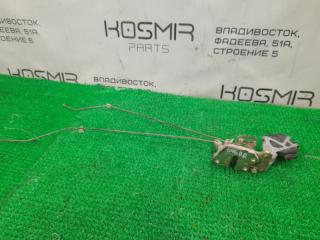 Запчасть замок двери задний правый MITSUBISHI Galant 1998