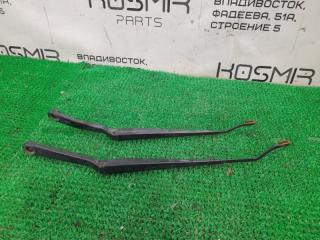 Фото запчасти держатель дворника NISSAN CUBE 1998 Б/У запчасть Запчасть держатель дворника NISSAN CUBE 1998