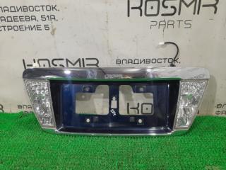 Рамка для номера задняя TOYOTA CROWN MAJESTA UZS186 3UZ-FE 76801-30120-A0 1 ракурс Рамка для номера задняя TOYOTA CROWN MAJESTA UZS186 3UZ-FE 76801-30120-A0 1 ракурс
