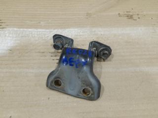 Петли двери задние правые MITSUBISHI CHARIOT 1996