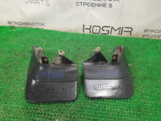 Брызговик задний NISSAN Prairie HNM11 KA24E 7881030R00 1 ракурс