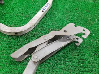 Петля крышки багажника MITSUBISHI Mirage CK2A 4G15 MR208881 2 ракурс