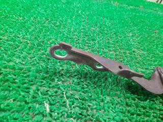 Петля капота TOYOTA Corsa NL50 1N-T 53410-16080 4 ракурс