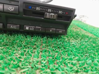 Блок управления климат-контролем TOYOTA CROWN LS130 2L-THE 55900-30390 3 ракурс Блок управления климат-контролем TOYOTA CROWN LS130 2L-THE 55900-30390 3 ракурс