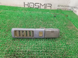 Светильник салона задний правый TOYOTA CROWN 1989 Б/У Светильник салона задний правый TOYOTA CROWN 1989