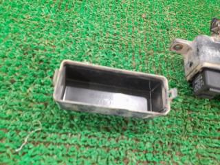 Блок реле MAZDA Bongo Friendee SGLR WLT S09A66750 3 ракурс
