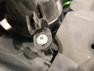 Решетка радиатора NISSAN CUBE YZ11 HR15DE 623104V00A 5 ракурс