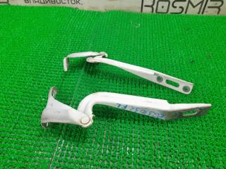 Фото запчасти петли капота HONDA Stepwgn 2008 контрактная запчасть Запчасть петли капота HONDA Stepwgn 2008