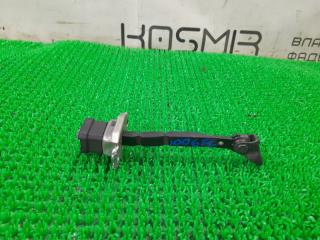 Фото запчасти ограничитель двери передний левый Honda Stepwgn 2007 контрактная запчасть Запчасть ограничитель двери передний левый Honda Stepwgn 2007