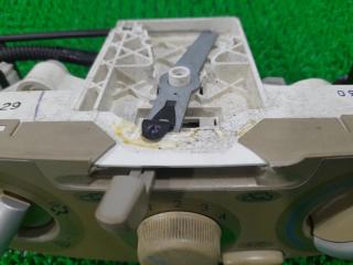Блок управления климат-контролем Subaru Stella RN1 EN07D 72311-KG010-WA 2 ракурс