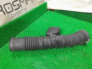 Патрубок воздушного фильтра TOYOTA MARK X GRX120 4GR-FSE 17881-31080 2 ракурс