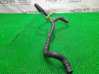 Патрубок системы охлаждения NISSAN LEAF ZE0 EM61 215113NA1A 3 ракурс