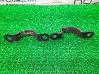 Крепление рулевой рейки NISSAN Caravan ELGRAND ALE50 VG33E 54449VE000 3 ракурс