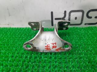 Петля дверная правая передняя MITSUBISHI Delica P25W 4D56 MB421475 1 ракурс