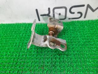 Петля дверная левая передняя MITSUBISHI Delica P25W 4D56 MB421475 3 ракурс