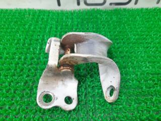 Петля дверная правая передняя MITSUBISHI Delica P25W 4D56 MB421475 1 ракурс