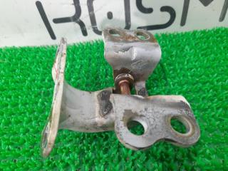 Петля дверная правая передняя MITSUBISHI Delica P25W 4D56 MB421475 3 ракурс