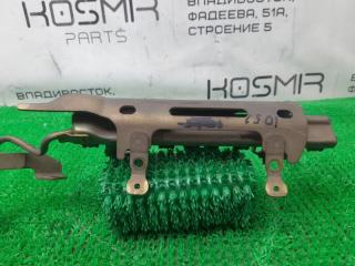 Топливная рейка Nissan CUBE YZ11 HR15DE 17520ED000 2 ракурс Топливная рейка Nissan CUBE YZ11 HR15DE 17520ED000 2 ракурс