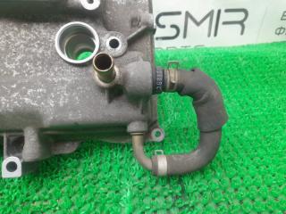 Крышка клапанная Nissan CUBE YZ11 HR15DE 13264ED000 4 ракурс Крышка клапанная Nissan CUBE YZ11 HR15DE 13264ED000 4 ракурс