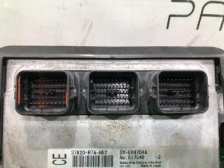 Блок управления двс HONDA Stepwgn RG1 K20A 37820-RTA-N52 3 ракурс