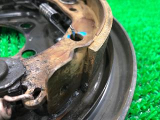 Кожух тормозного диска правый задний TOYOTA Aqua NHP10 1NZ-FXE 46420-52290 2 ракурс Кожух тормозного диска правый задний TOYOTA Aqua NHP10 1NZ-FXE 46420-52290 2 ракурс