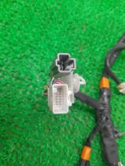 Проводка двери левая передняя TOYOTA Soarer UZZ40 3UZ-FE 82152-24230 5 ракурс